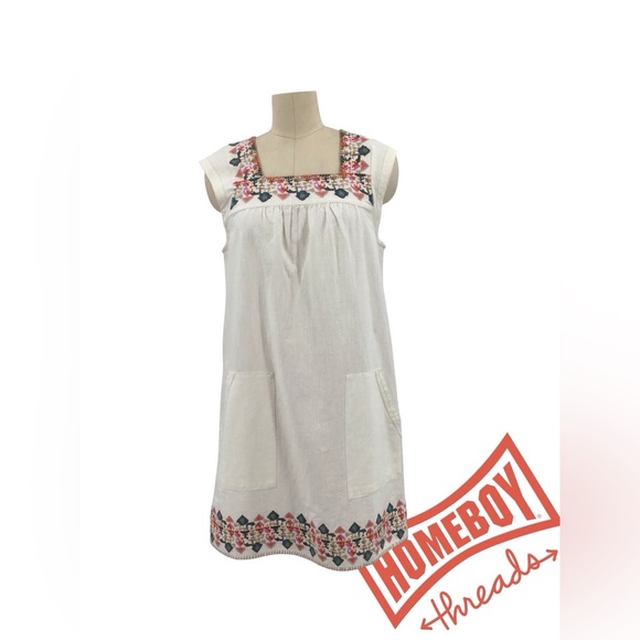 Faherty White Dress with Colorful Embroidery - Picture 1 of 6